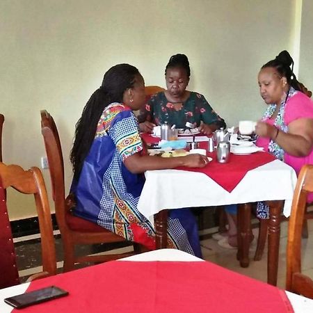 Bomen Hotel Isiolo Ngoại thất bức ảnh