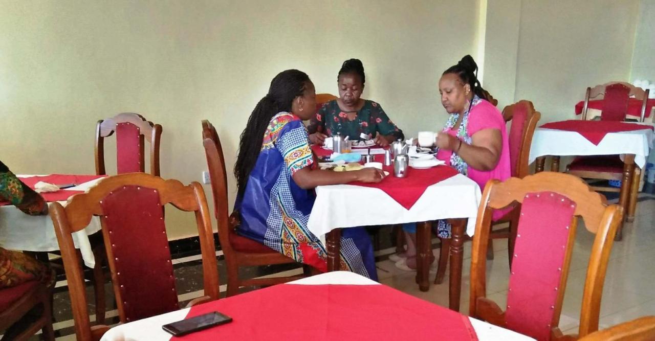 Bomen Hotel Isiolo Ngoại thất bức ảnh