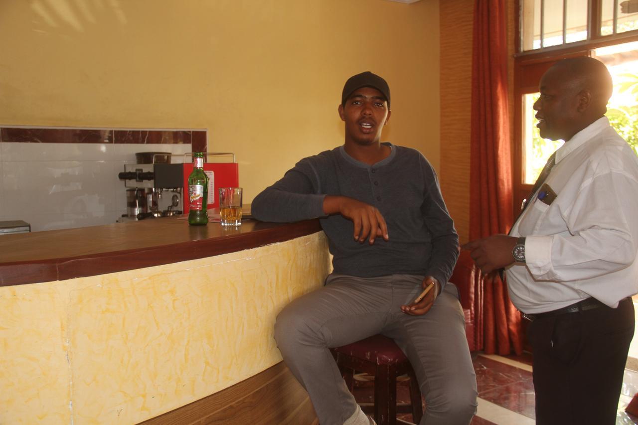Bomen Hotel Isiolo Ngoại thất bức ảnh