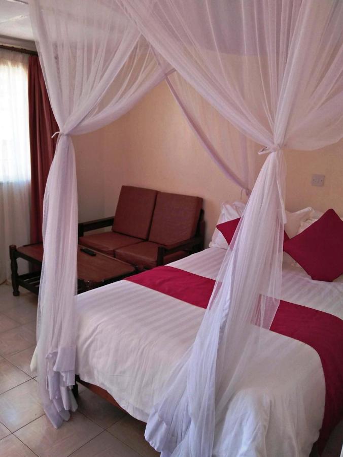 Bomen Hotel Isiolo Ngoại thất bức ảnh