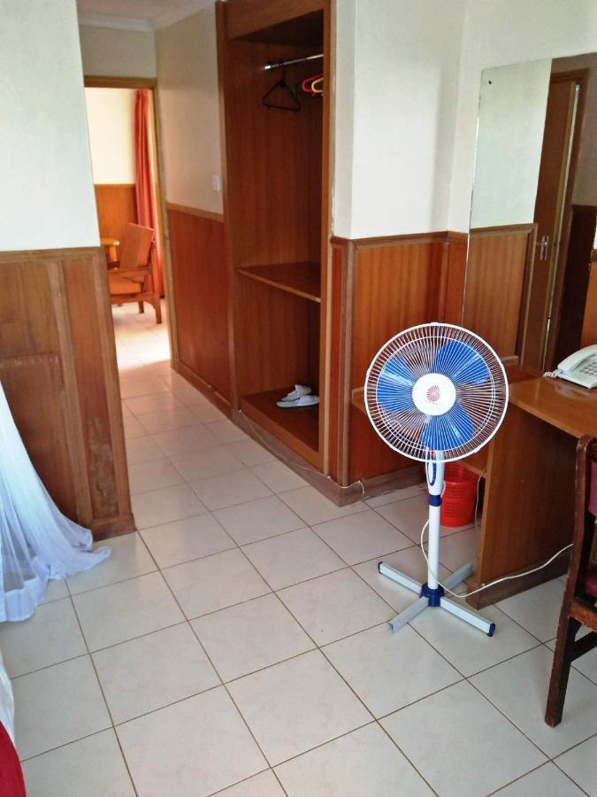 Bomen Hotel Isiolo Ngoại thất bức ảnh